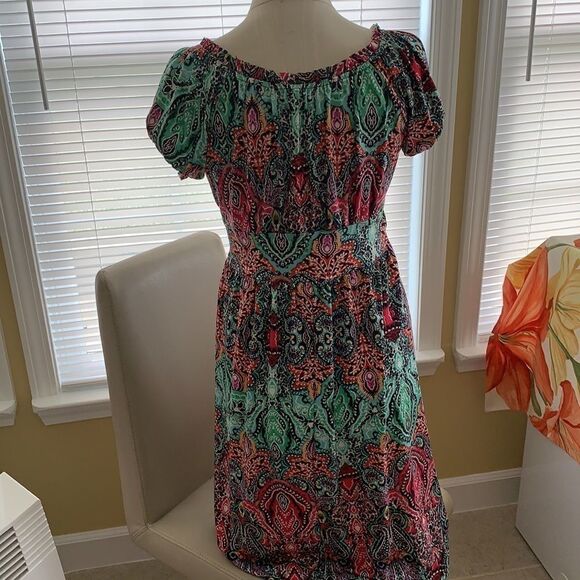 Size medium Stitch Between dress - Picture 4 of 5